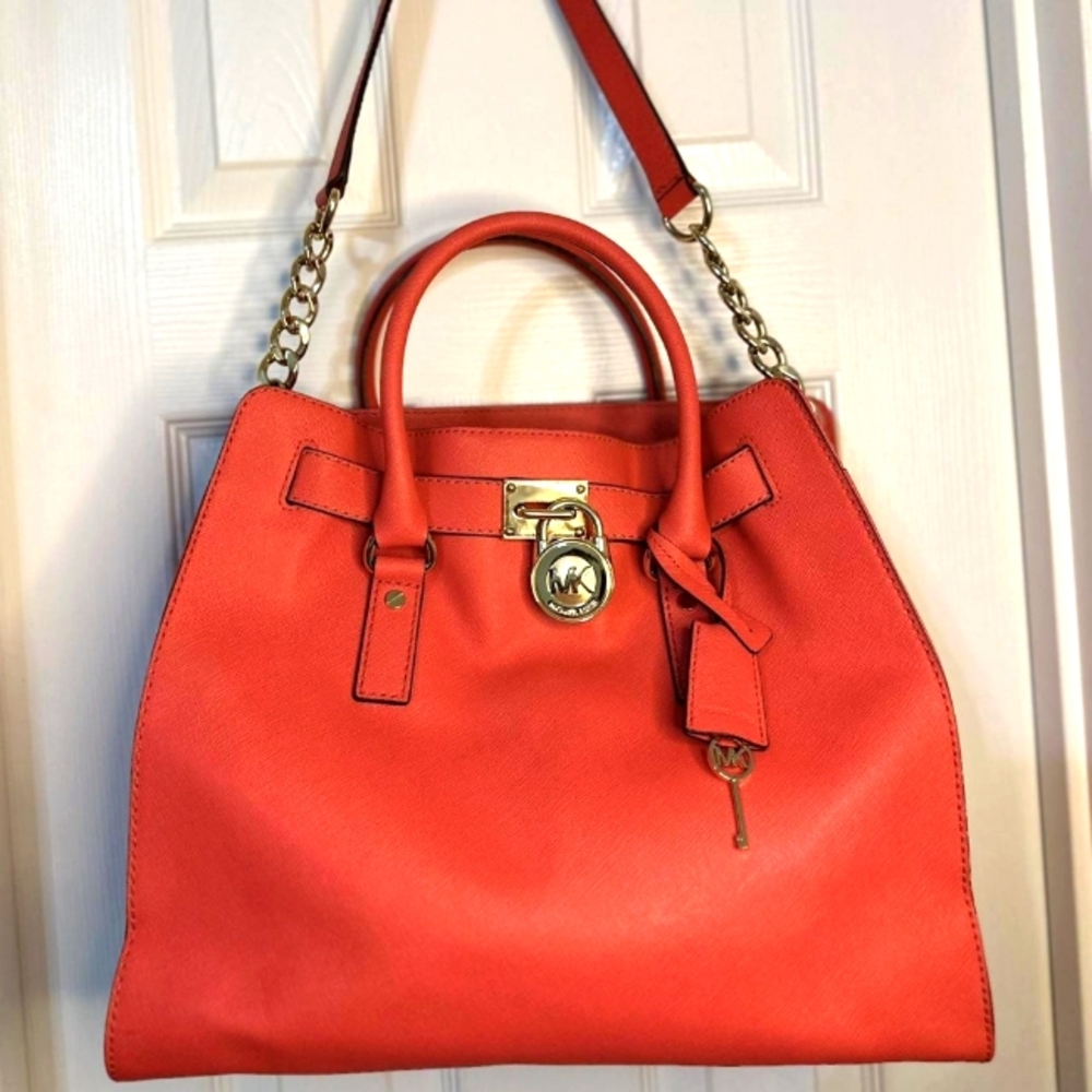 Michael Kors Red Large Hamilton Lock Tote Hobo Bag - Picture 1 of 14